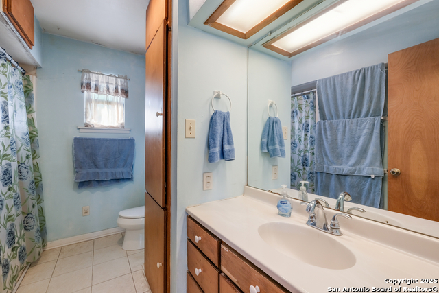 Listing photo id 15 for 11194 Tarde Ave