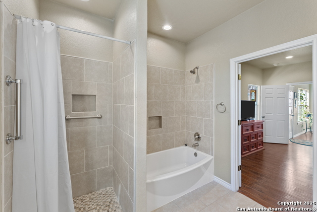 Listing photo id 20 for 1117 New Fountain Rd