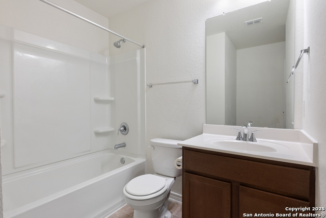 Listing photo id 16 for 14414 Calaveras Cove