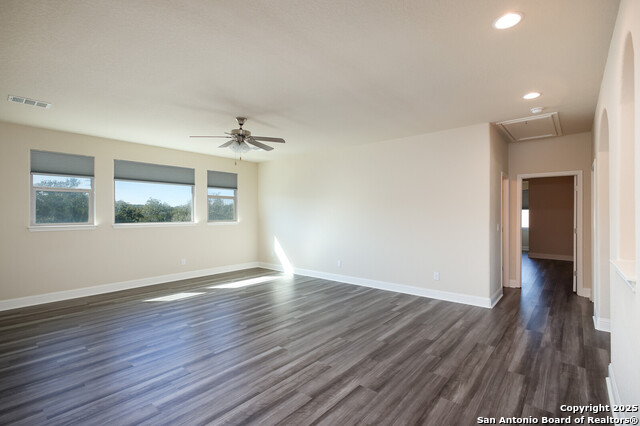 Listing photo id 22 for 27623 San Portola