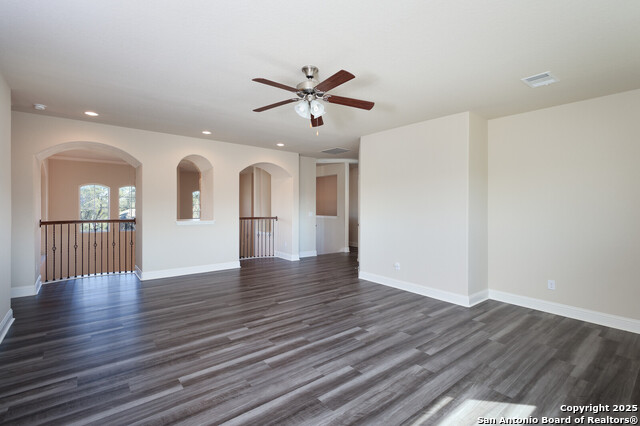 Listing photo id 23 for 27623 San Portola