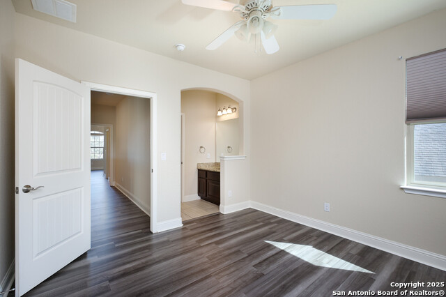 Listing photo id 26 for 27623 San Portola