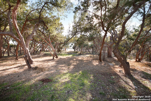 Listing photo id 31 for 27623 San Portola