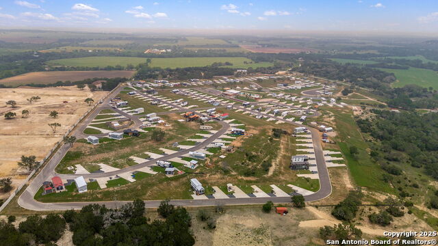 Image 17 of 29 For 5386 Ranch Road 1376 #114