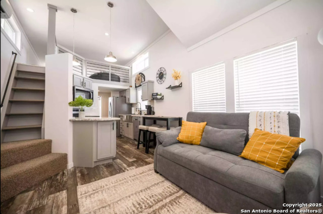 Image 6 of 29 For 5386 Ranch Road 1376 #114