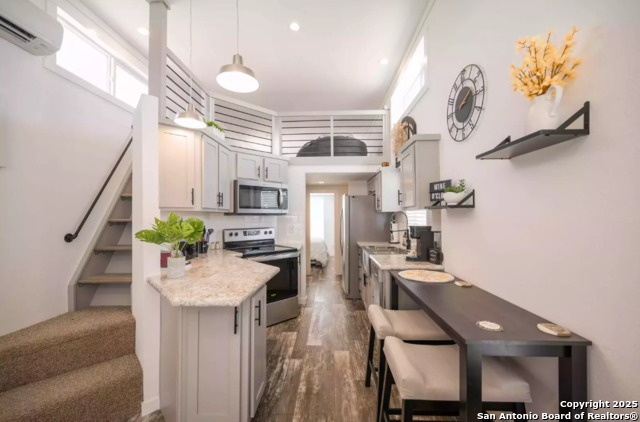 Image 9 of 29 For 5386 Ranch Road 1376 #114