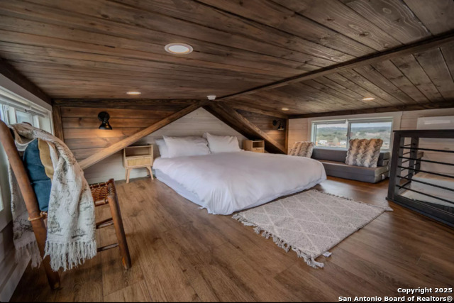 Image 16 of 31 For 5386 Ranch Road 1376 #193