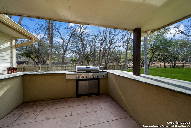 Listing photo id 29 for 106 Quail Ct