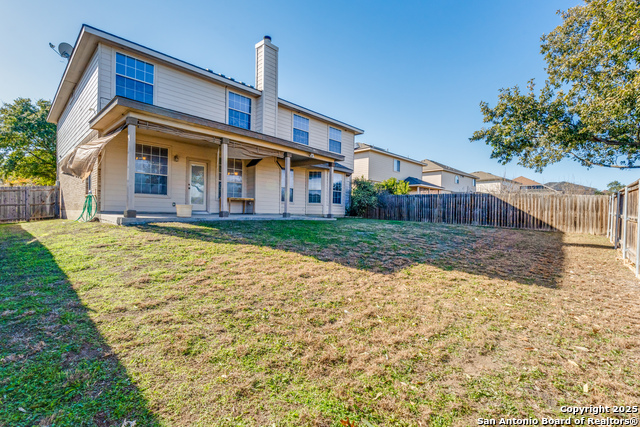 Listing photo id 21 for 325 Apache Ledge