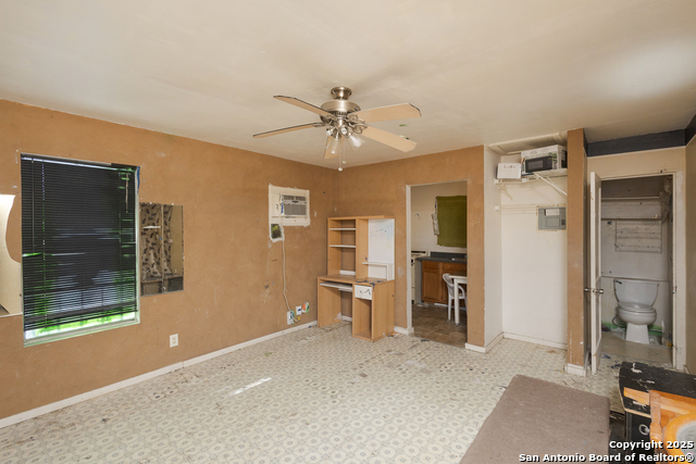 Listing photo id 19 for 602 San Ignacio S