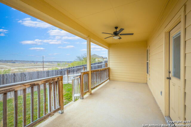 Listing photo id 26 for 310-312 Emma Drive