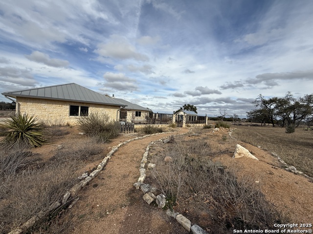 Image 4 of 71 For 2154 Aviation Loop