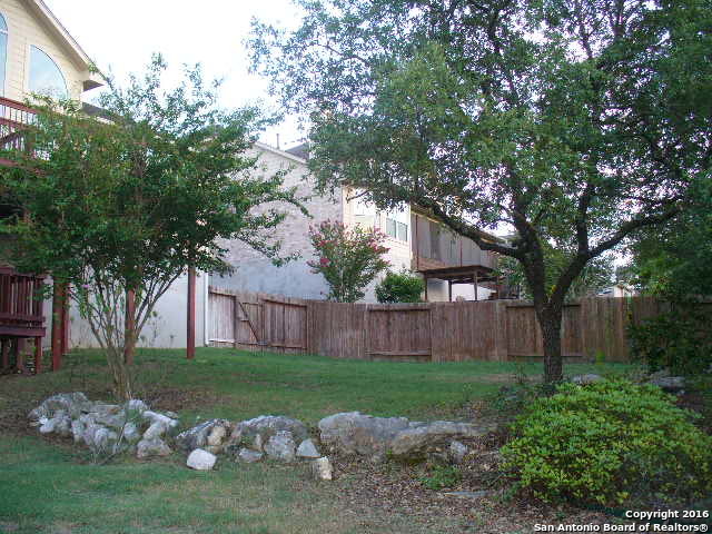 Listing photo id 22 for 21515 Beaver Brook