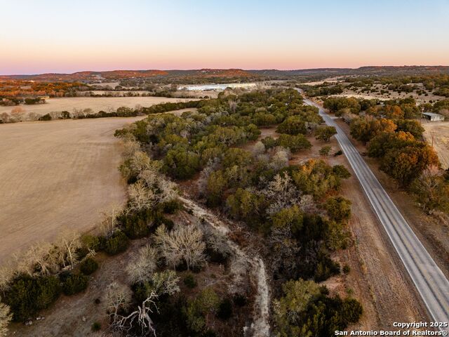 Image 19 of 50 For 6.56 Acres Ranch Road 1623