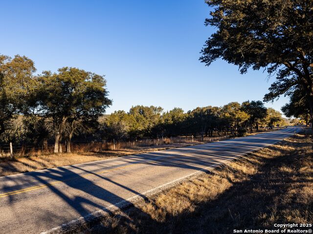 Image 22 of 50 For 6.56 Acres Ranch Road 1623