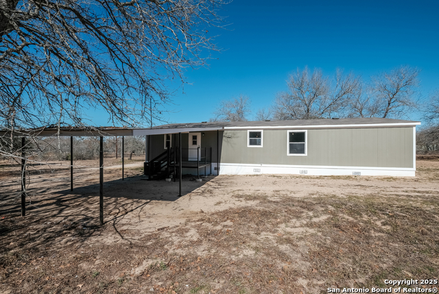 Listing photo id 27 for 5106 Savannah Grn