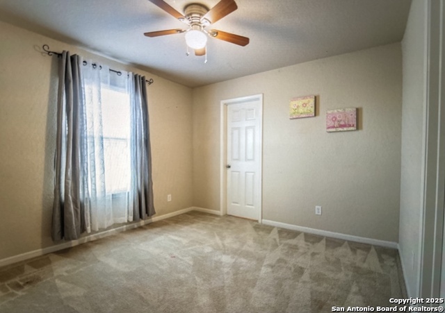 Listing photo id 14 for 4114 Maiden Way