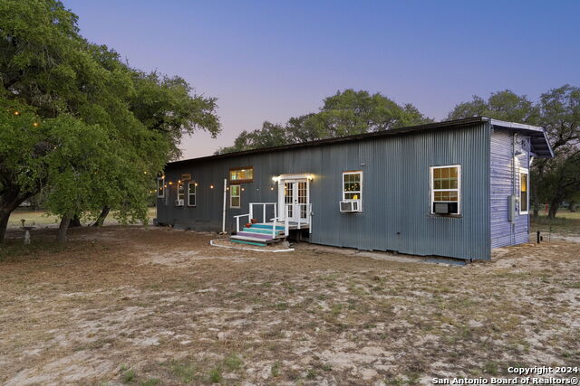 Listing photo id 29 for 216 County Road 6815