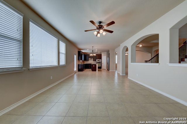 Listing photo id 2 for 17926 Camino Grande