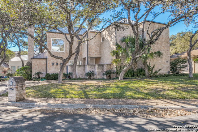 Details for 204 Castle Gardens, San Antonio, TX 78213