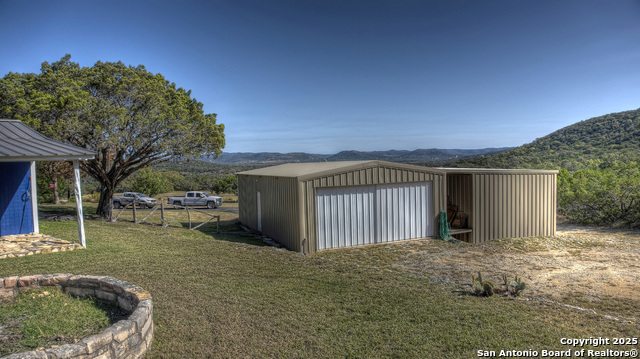 Image 15 of 50 For 2027 Walter White Ranch Road