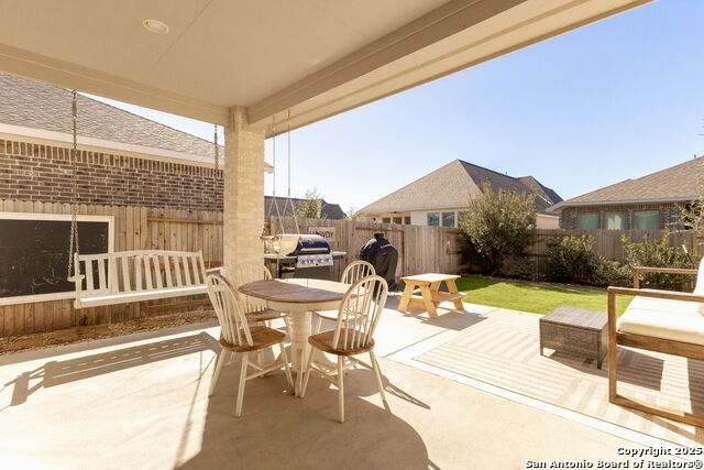 Listing photo id 32 for 715 Arroyo Dorado