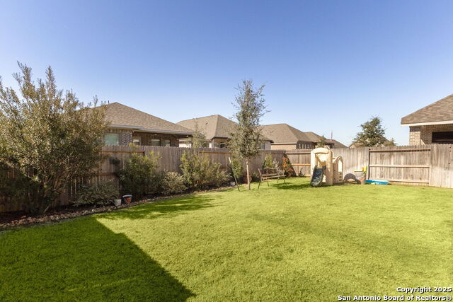 Listing photo id 35 for 715 Arroyo Dorado