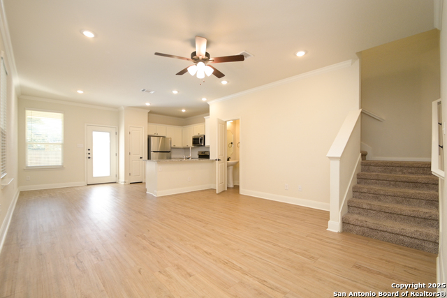 Listing photo id 2 for 2314 Tulipwood Cove