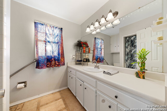 Listing photo id 38 for 7964 Jethro Ln