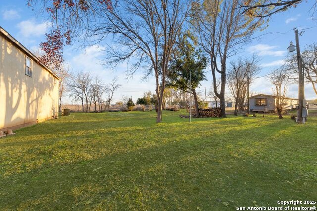 Listing photo id 45 for 7964 Jethro Ln