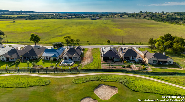 Listing photo id 5 for 3144 Pinnacle Club Dr