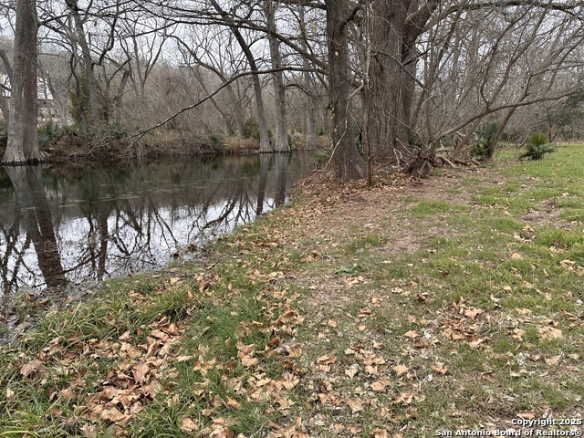 Image 3 of 11 For 165 Blue Bonnet Hill