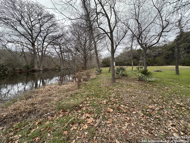 Image 6 of 11 For 165 Blue Bonnet Hill