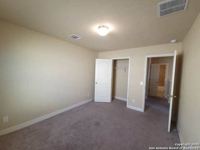 Listing photo id 16 for 1506 Bluewood Crst