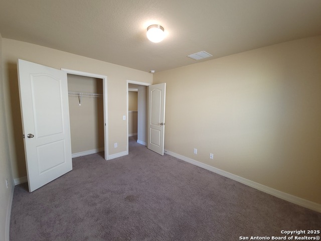 Listing photo id 17 for 1506 Bluewood Crst