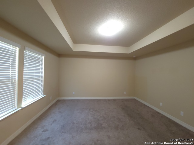 Listing photo id 20 for 1506 Bluewood Crst