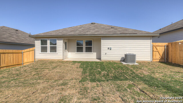 Image 23 of 31 For 322 Honeydew Way
