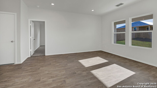 Image 9 of 31 For 322 Honeydew Way