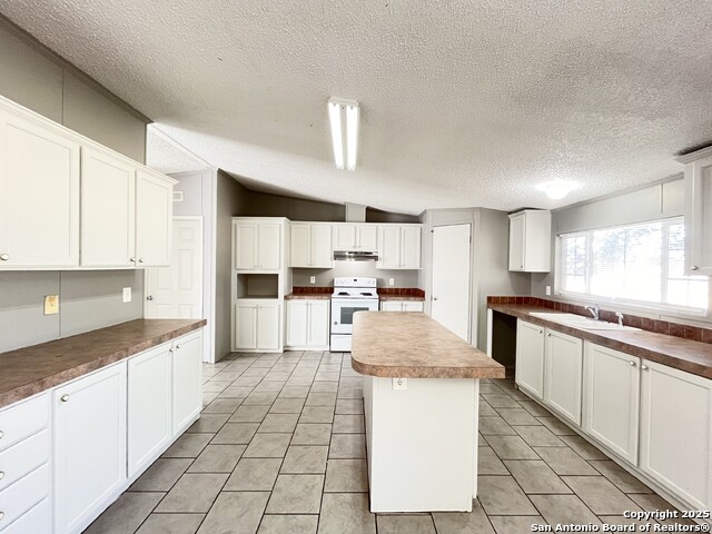 Image 14 of 40 For 11747 Haven Estates Blvd