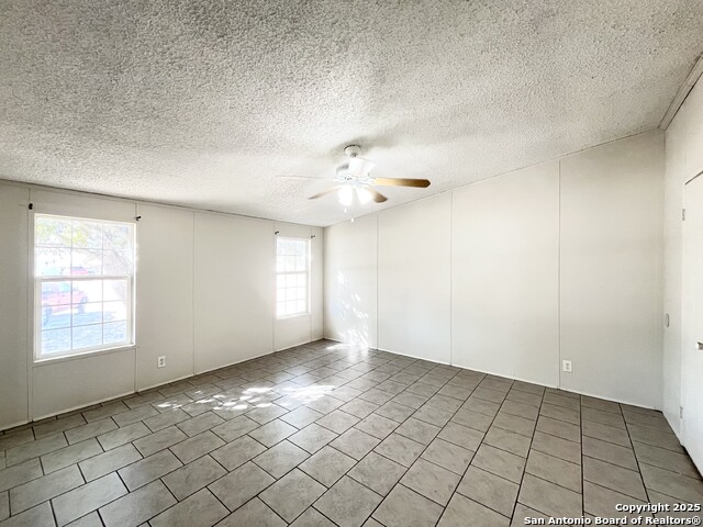 Image 19 of 40 For 11747 Haven Estates Blvd