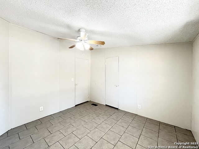 Image 25 of 40 For 11747 Haven Estates Blvd