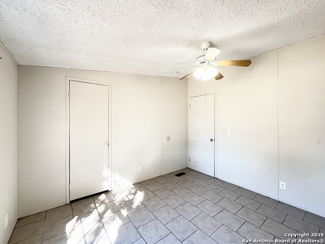 Image 29 of 40 For 11747 Haven Estates Blvd