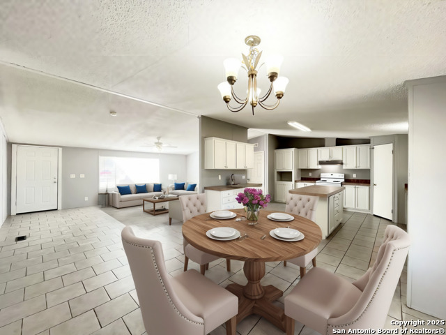 Image 4 of 40 For 11747 Haven Estates Blvd