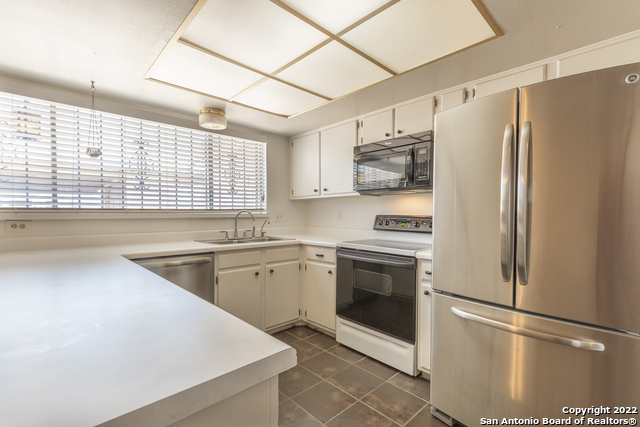 Image 13 of 40 For 6746 Crown Rdg