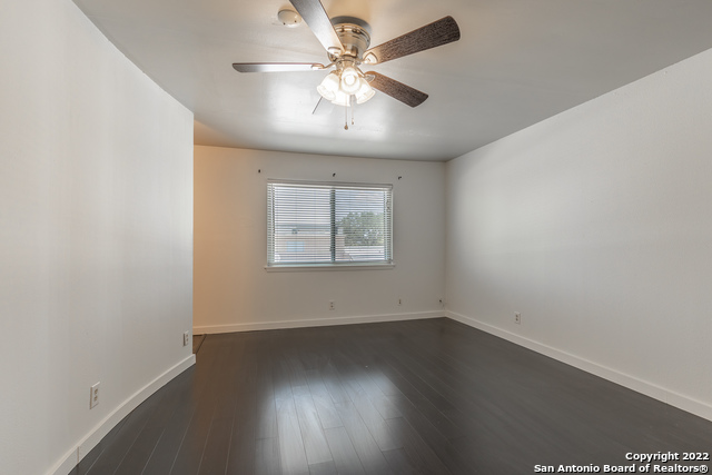 Image 18 of 40 For 6746 Crown Rdg