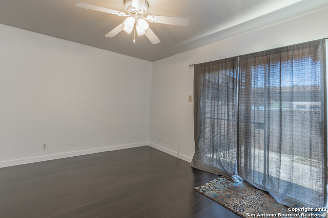 Image 8 of 40 For 6746 Crown Rdg