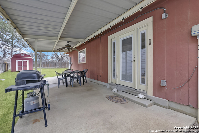 Listing photo id 22 for 7751 Alverstone Way