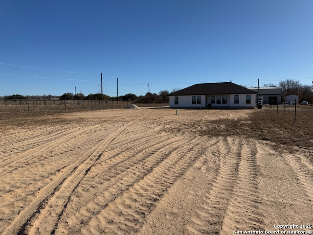 Listing photo id 24 for 211 County Road 6812