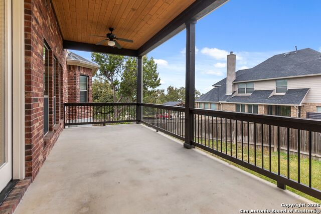 Listing photo id 34 for 25906 Coronado Rdg