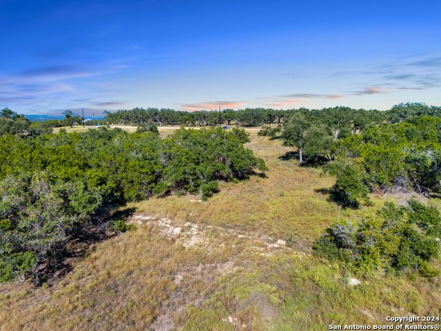 Image 7 of 16 For 618 Windmill Ridge Dr